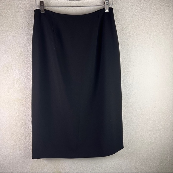 SAVILLE FOR NORDSTROM Black straight Skirt w/Front kick pleat. Side zip. Size 12 - Picture 3 of 5